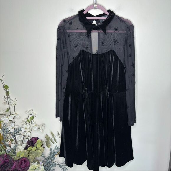 MODCLOTH x COLLECTIF Sucker For Spiders Velvet Dress Black - Picture 3 of 7